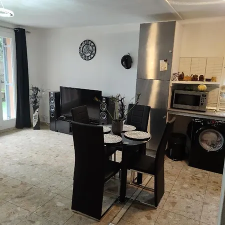 Apartment T2 Avec Piscine Et Jacuzzi A